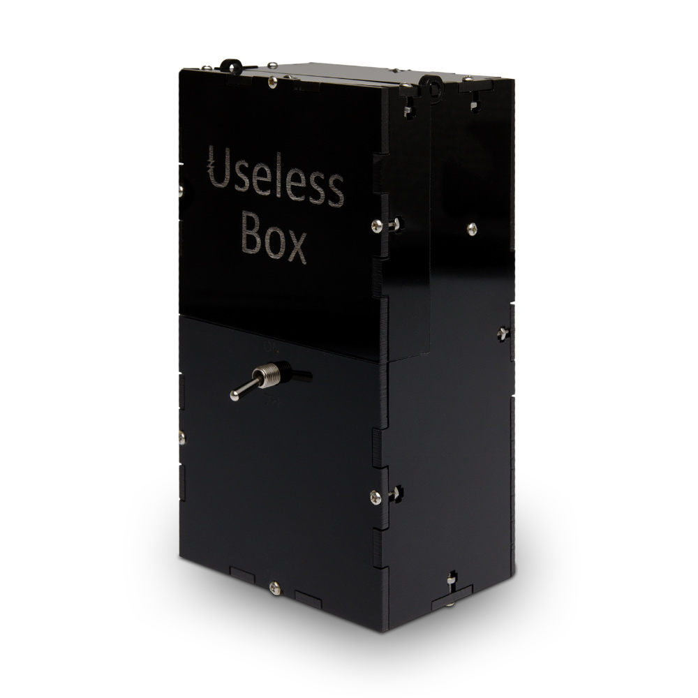Useless box (gemonteerd), de meest zinloze doos wat er bestaat!